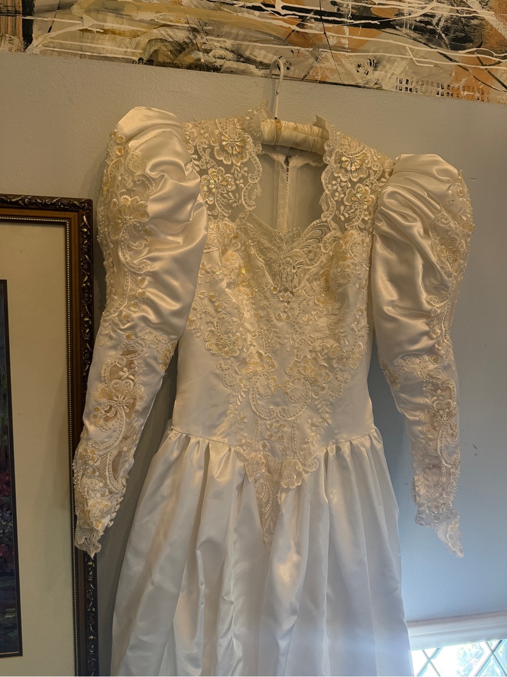 Vintage Satin Bridal Gown with Gold Lace Appliqué - Picture 7 of 9